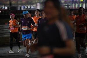 BIB: 25420, 21615, 22016
                            <button type="button" onclick="openModal(20999091)" class="btn btn-primary btn-sm float-right btn-popup" data-toggle="modal" data-target=".modal-high-quality">
                        <i class="fas fa-shopping-cart"></i> Add to Cart
                    </button>
                                            <button type="button" onclick="isThisMe(20999091, true)" class="btn btn-success btn-sm float-right btn-popup btn-isme hidden" data-toggle="tooltip" data-placement="bottom" title="นี่คือรูปของคุณใช่ไหม คลิกที่นี่เพื่อเอาเข้าอัลบั้ม">
                        <i class="fas fa-plus"></i> Add to album
                    </button>
                    <button type="button" onclick="isThisMe(20999091, false)" class="btn btn-warning btn-sm float-right btn-popup btn-isnotme hidden">
                        <i class="fas fa-ban"></i> Remove from album
                    </button>